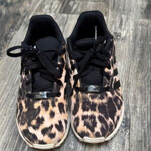Adidas leopard shoes